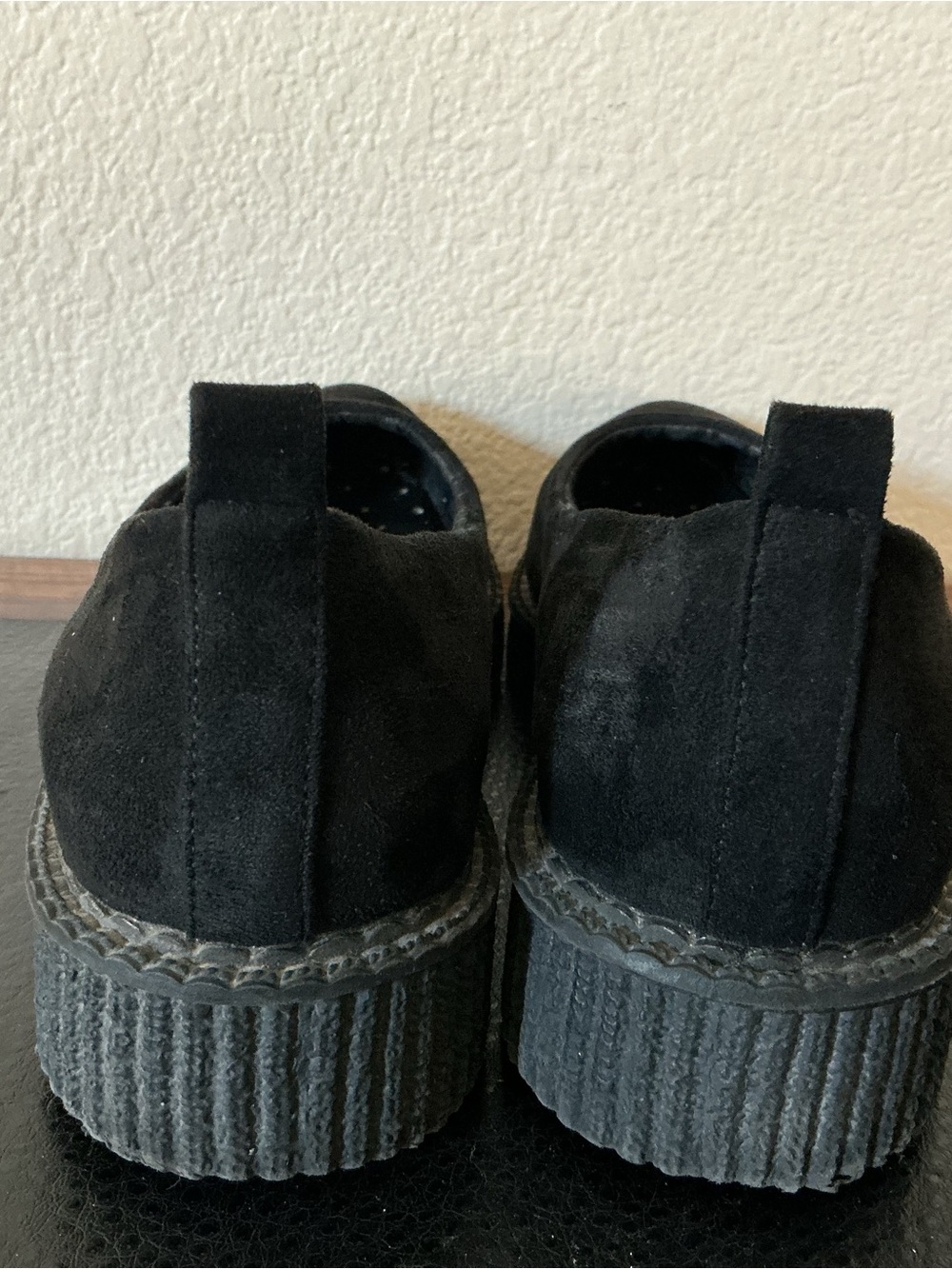 T.U.K. Women Black Vegan Faux-Suede Pointed Toe Ballet Creeper Size 8 - Picture 5 of 6